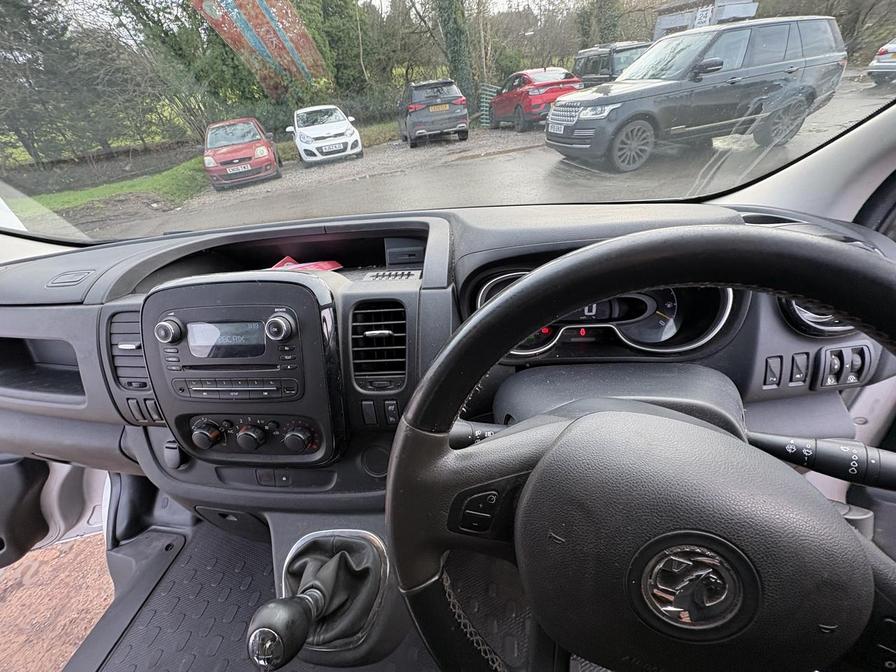 Used Vauxhall Vivaro 2017 for sale - 76978455: Photo 17