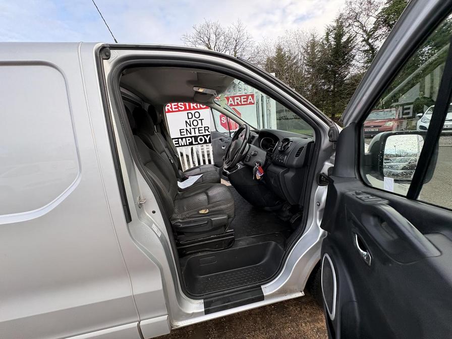 Used Vauxhall Vivaro 2017 for sale - 76978455: Photo 21
