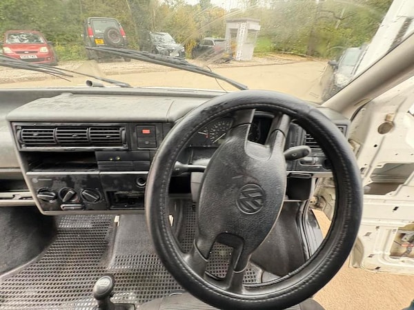Used Volkswagen Transporter 1997 for sale - 76285827: Photo 8