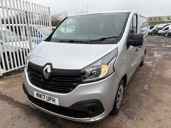 Used Renault Trafic 2017 for sale - 77810715: Photo