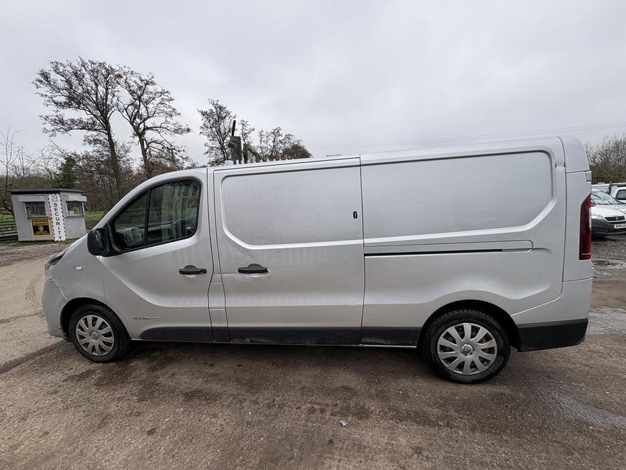 Used Renault Trafic 2017 for sale - 77810715: Photo 9