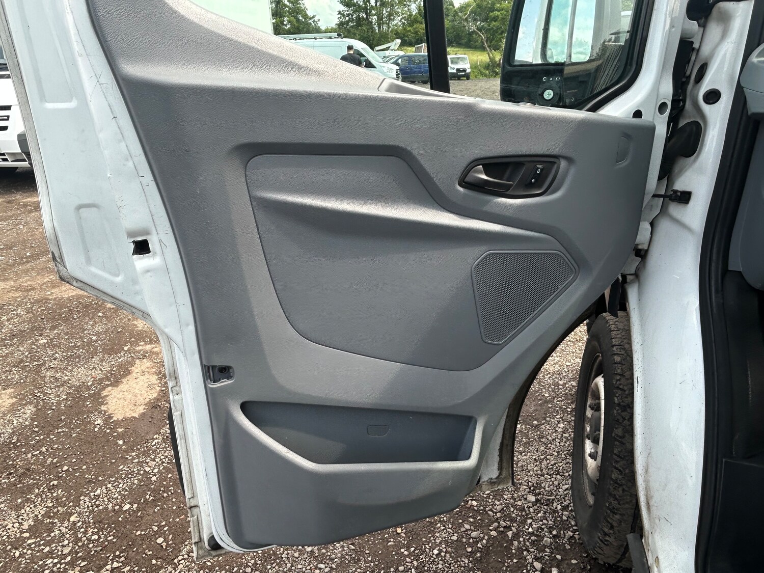 Vehicle 21