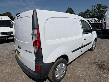 Used Renault Kangoo 2018 for sale - 79287030: Photo