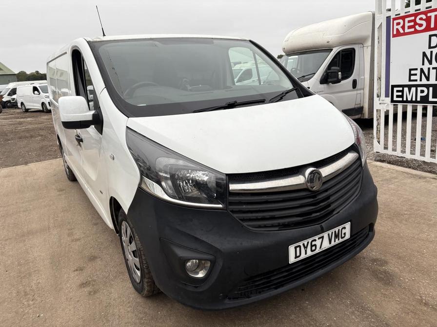 Used Vauxhall Vivaro 2017 for sale - 76731992: Photo 1