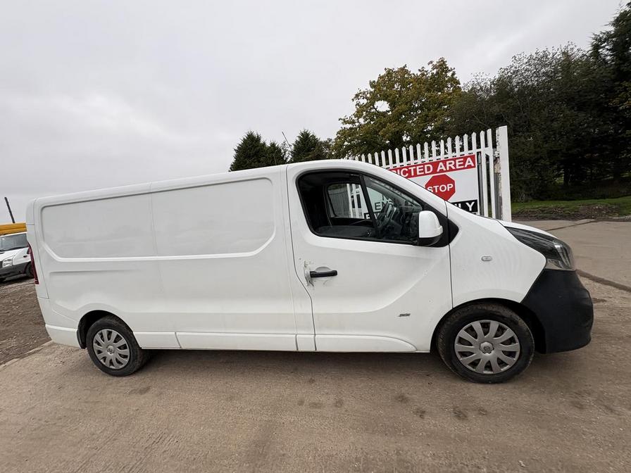 Used Vauxhall Vivaro 2017 for sale - 76731992: Photo 5