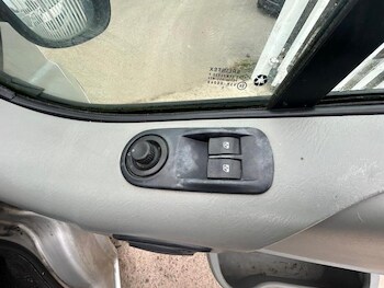 Used Vauxhall Vivaro 2010 for sale - 76540419: Photo