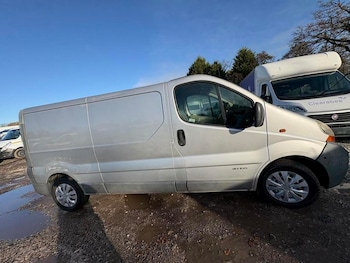 Used Renault Trafic 2005 for sale - 76732001: Photo
