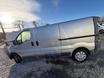 Used Renault Trafic 2005 for sale - 76732001: Photo