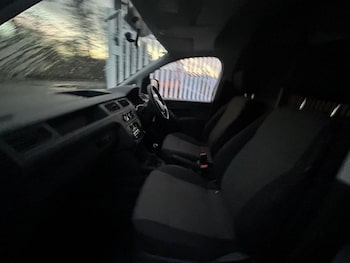 Used Volkswagen Caddy 2016 for sale - 77206050: Photo