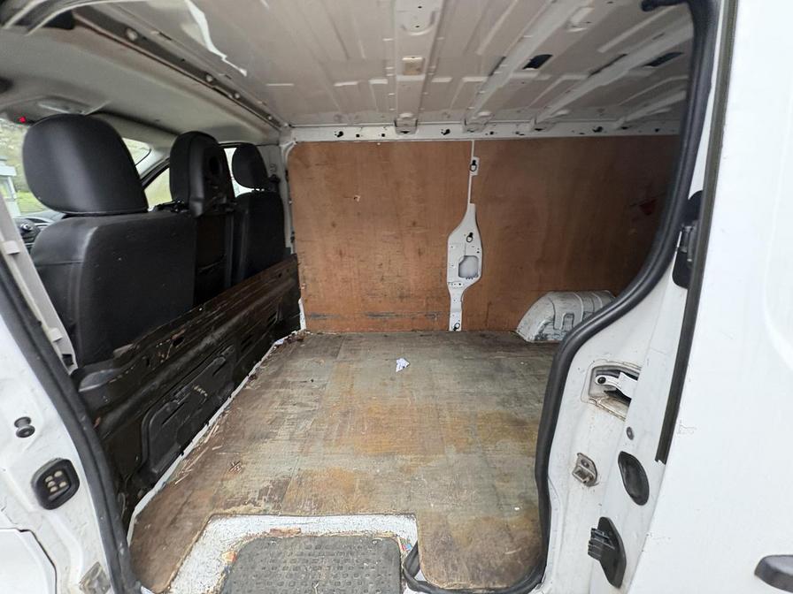 Used Vauxhall Vivaro 2017 for sale - 78146126: Photo 10