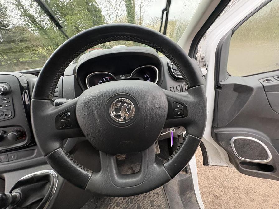 Used Vauxhall Vivaro 2017 for sale - 78146126: Photo 16