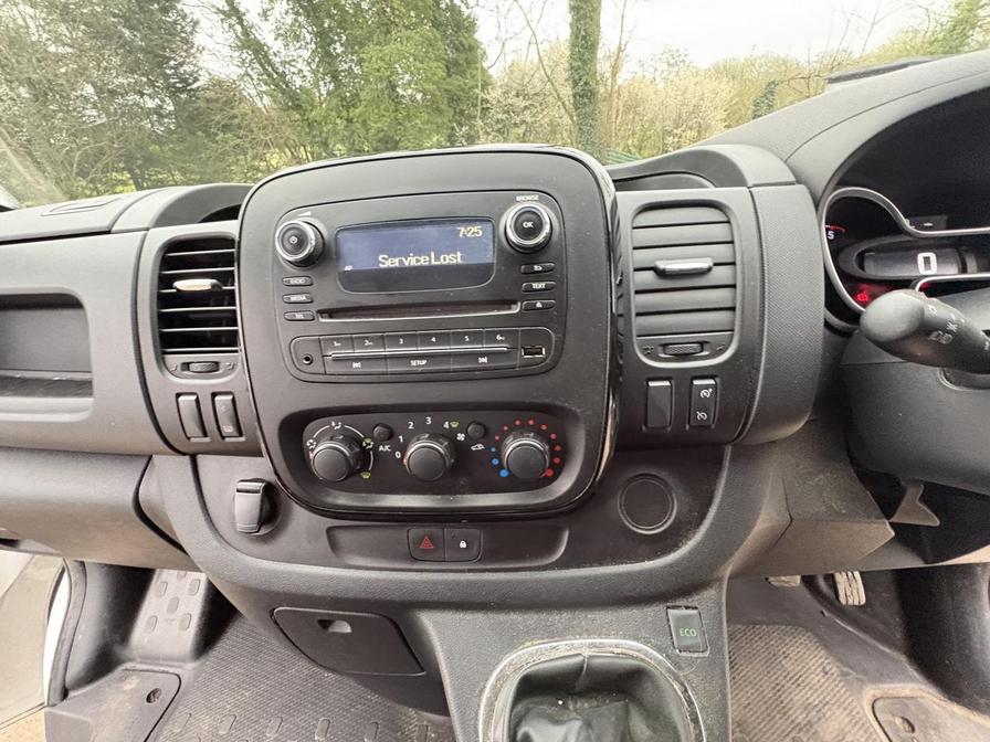 Used Vauxhall Vivaro 2017 for sale - 78146126: Photo 20
