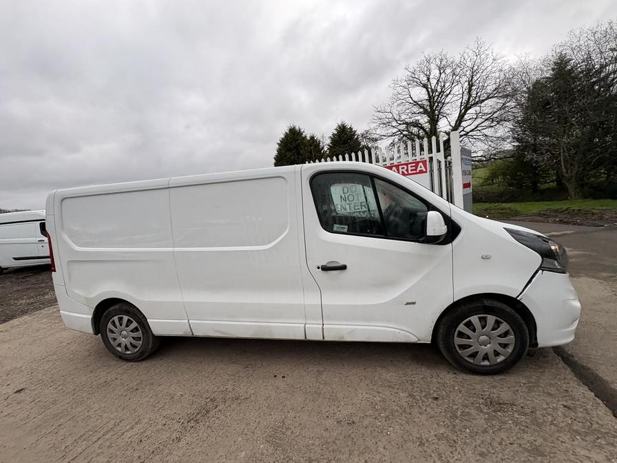 Used Vauxhall Vivaro 2017 for sale - 78146126: Photo 3