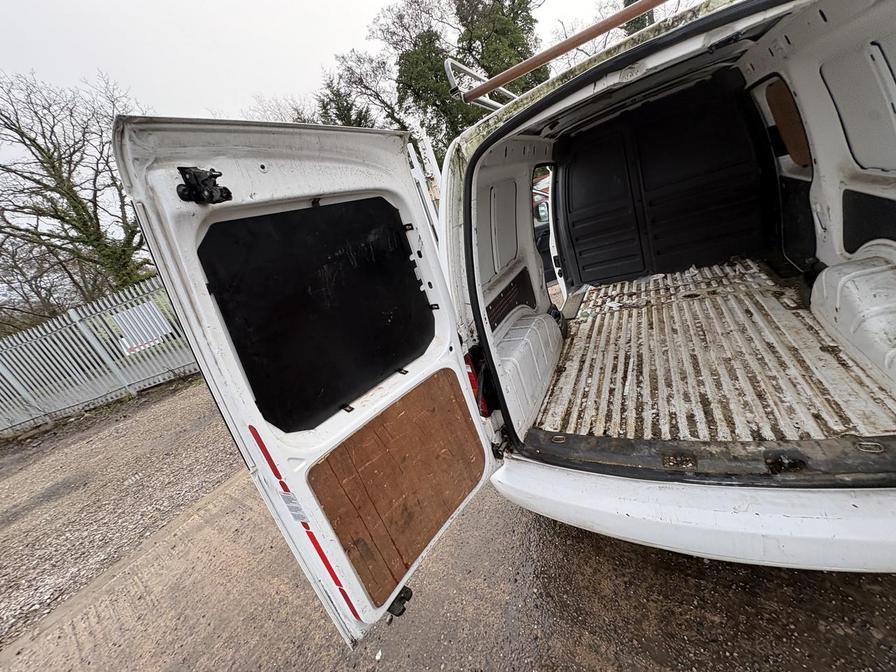 Used Volkswagen Caddy Maxi for sale - 77239713: Photo 19
