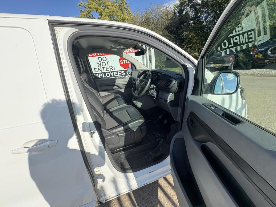 Used Vauxhall Vivaro 2020 for sale - 76636185: Photo 6