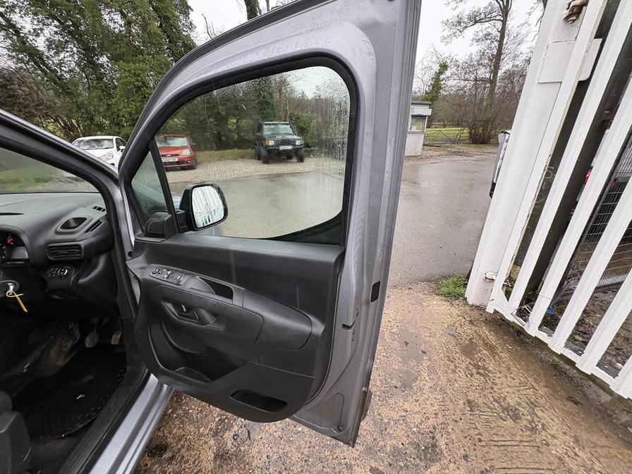 Used Vauxhall Combo for sale - 77770654: Photo 21