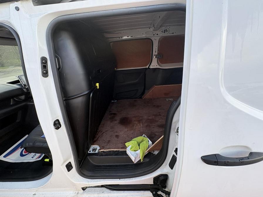 Used Peugeot Partner 2021 for sale - 77526675: Photo 13