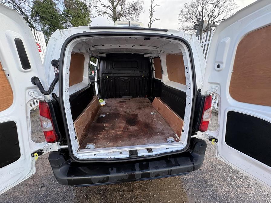 Used Peugeot Partner 2021 for sale - 77526675: Photo 15