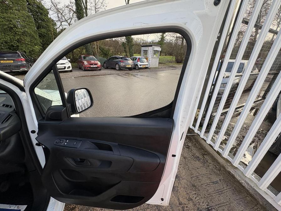 Used Peugeot Partner 2021 for sale - 77526675: Photo 20