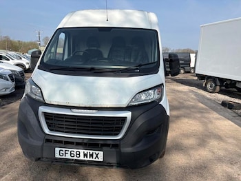 Used Peugeot Boxer 2018 for sale - 77979273: Photo