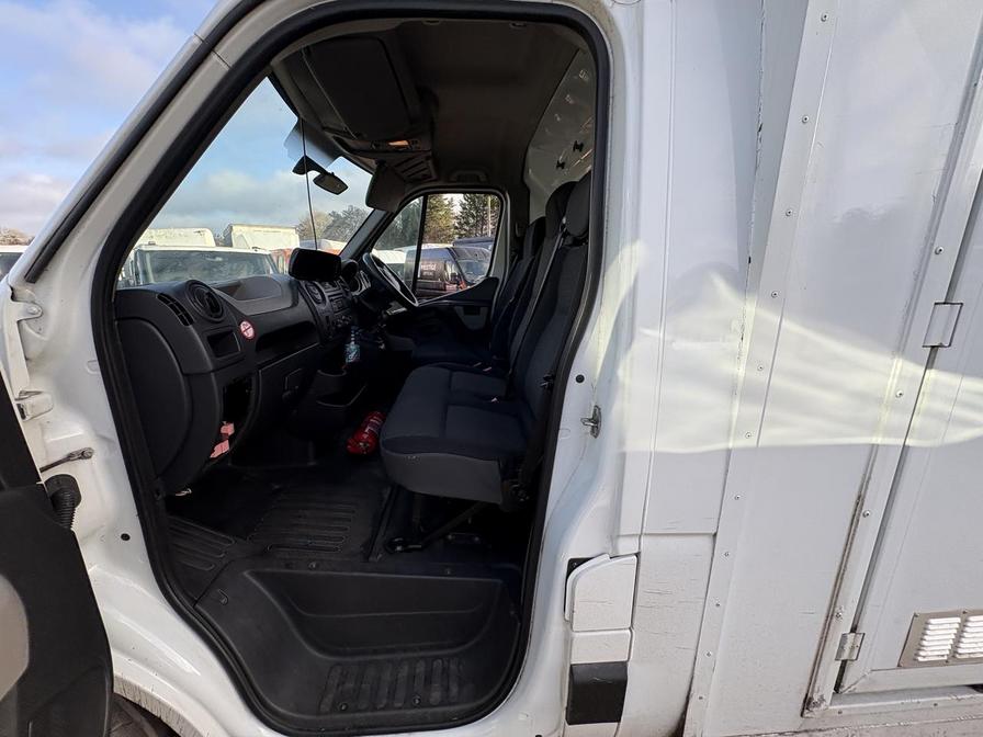 Used Vauxhall Movano 2015 for sale - 77428598: Photo 2