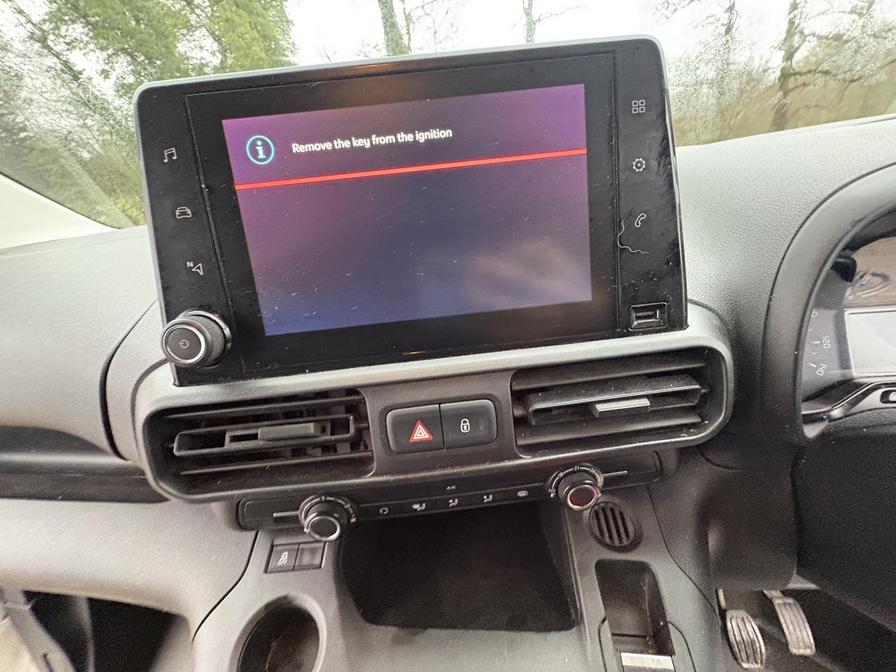 Used Citroen Berlingo 2020 for sale - 77308075: Photo 9