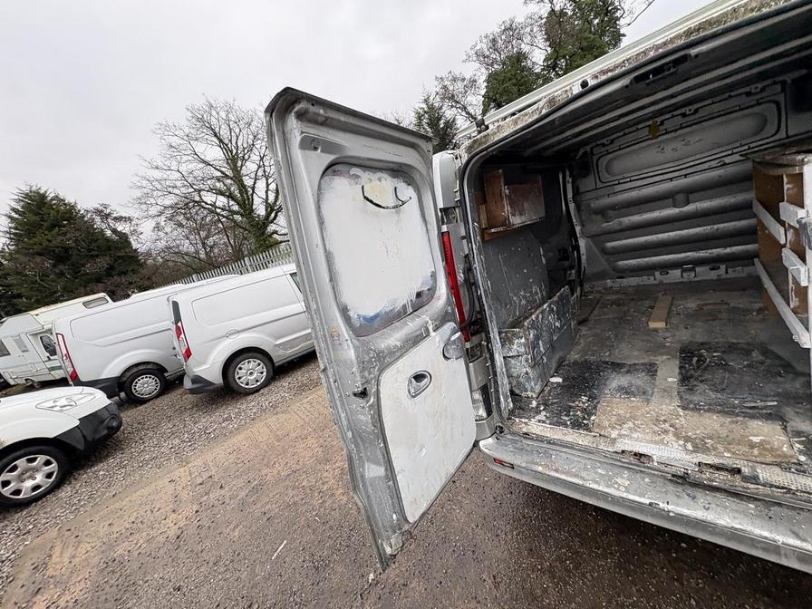 Used Vauxhall Vivaro 2011 for sale - 77540381: Photo 15