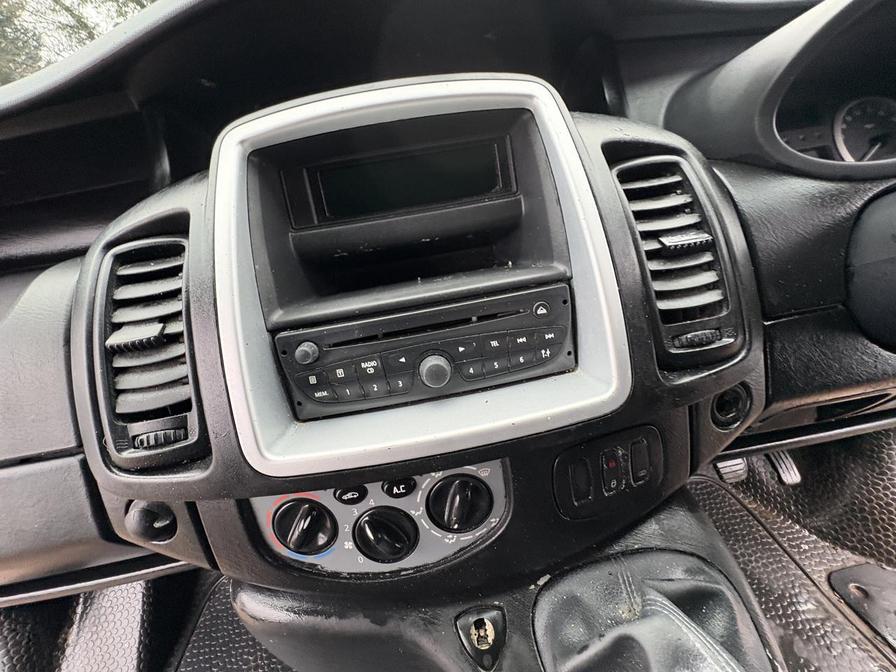 Used Vauxhall Vivaro 2011 for sale - 77540381: Photo 18