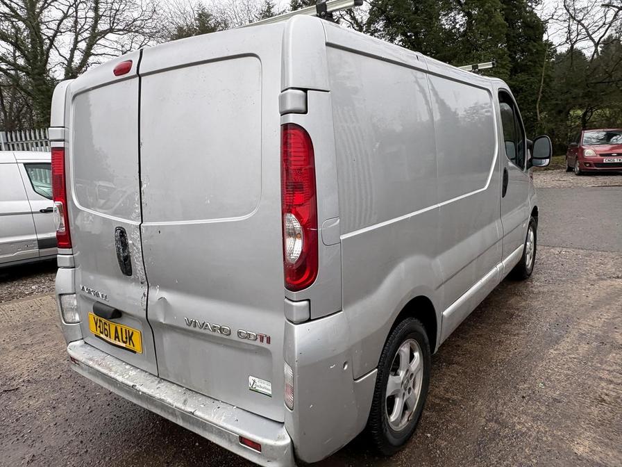 Used Vauxhall Vivaro 2011 for sale - 77540381: Photo 3