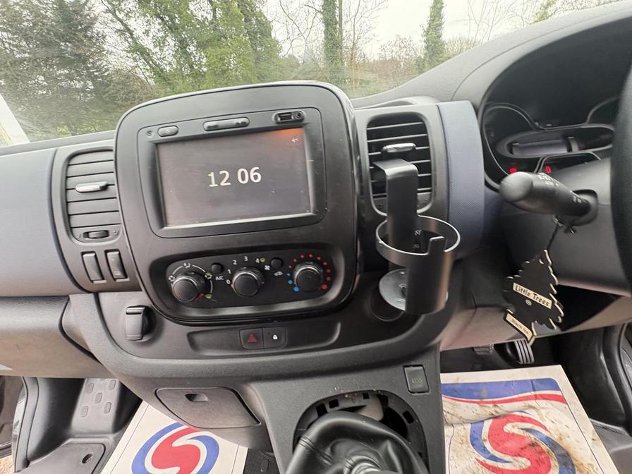 Used Vauxhall Vivaro 2018 for sale - 77565606: Photo 16