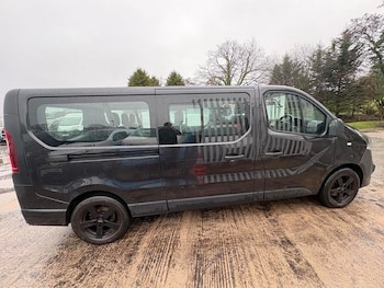 Used Vauxhall Vivaro 2018 for sale - 77565606: Photo