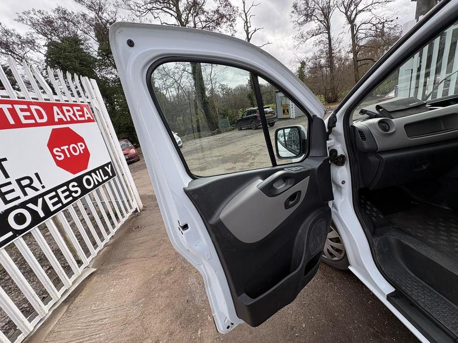 Used Nissan NV300 2018 for sale - 77856145: Photo 13