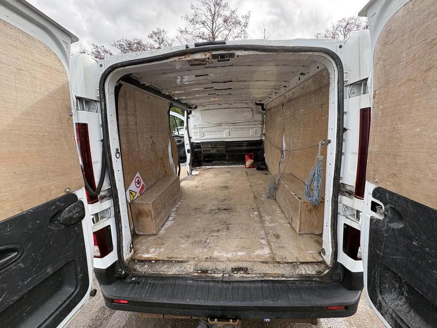 Used Nissan NV300 2018 for sale - 77856145: Photo 14