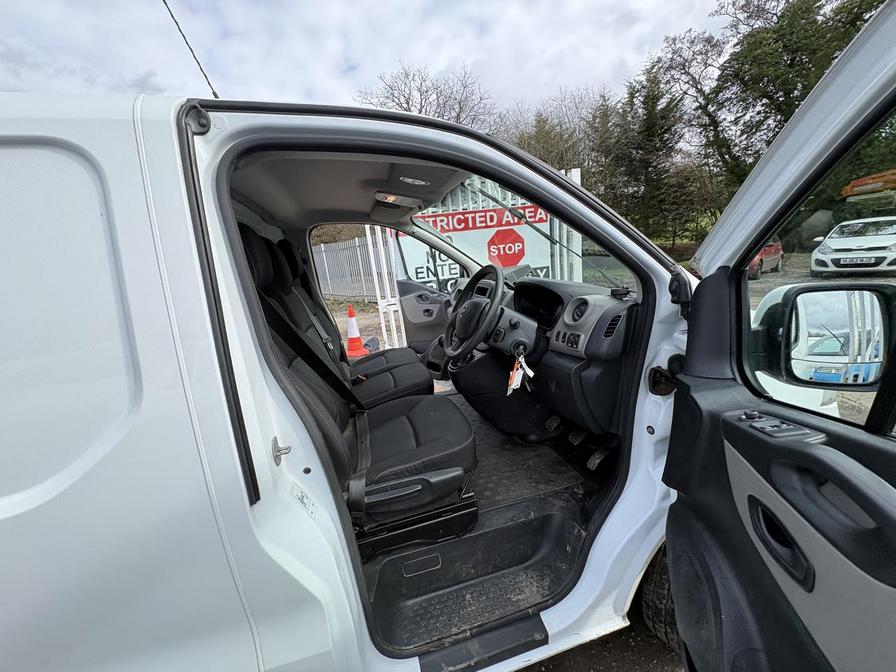Used Nissan NV300 2018 for sale - 77856145: Photo 17