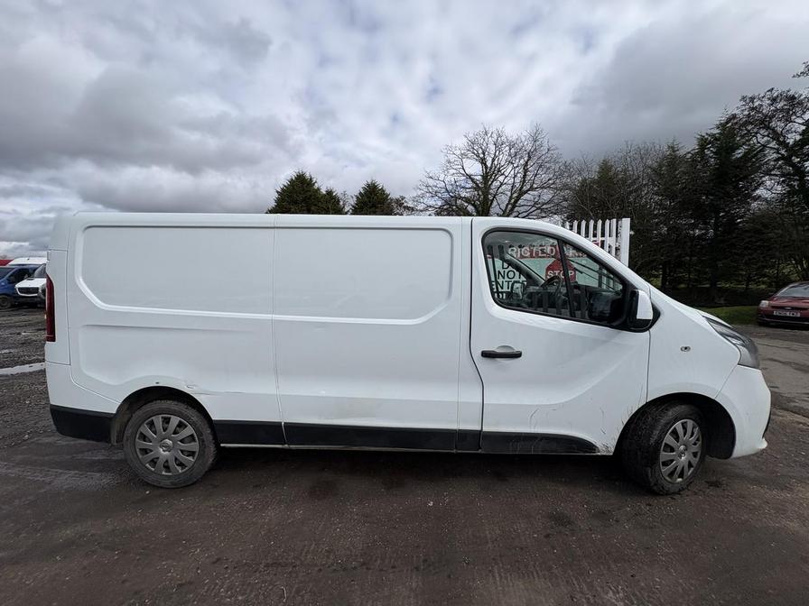 Used Nissan NV300 2018 for sale - 77856145: Photo 5