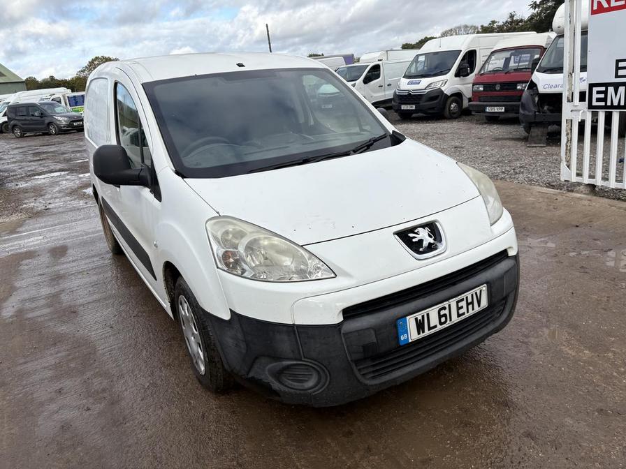 Used Peugeot Partner 2011 for sale - 76339096: Photo 1