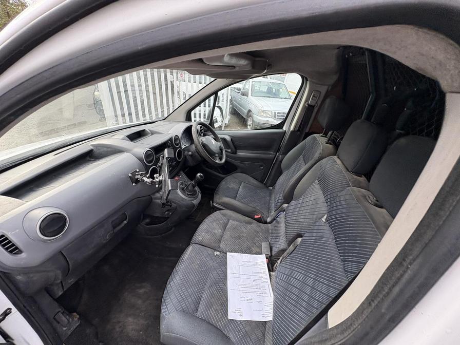 Used Peugeot Partner 2011 for sale - 76339096: Photo 10
