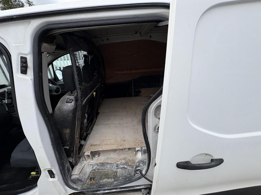 Used Peugeot Partner 2011 for sale - 76339096: Photo 2