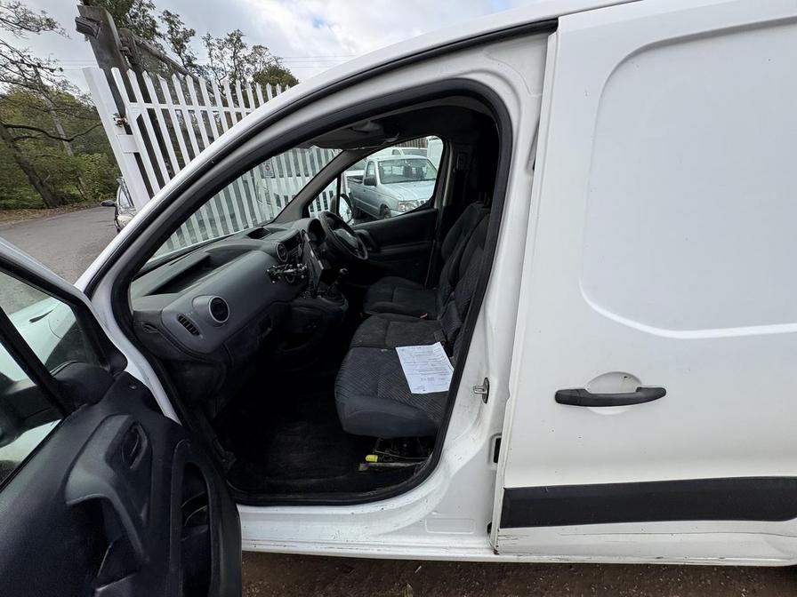 Used Peugeot Partner 2011 for sale - 76339096: Photo 3