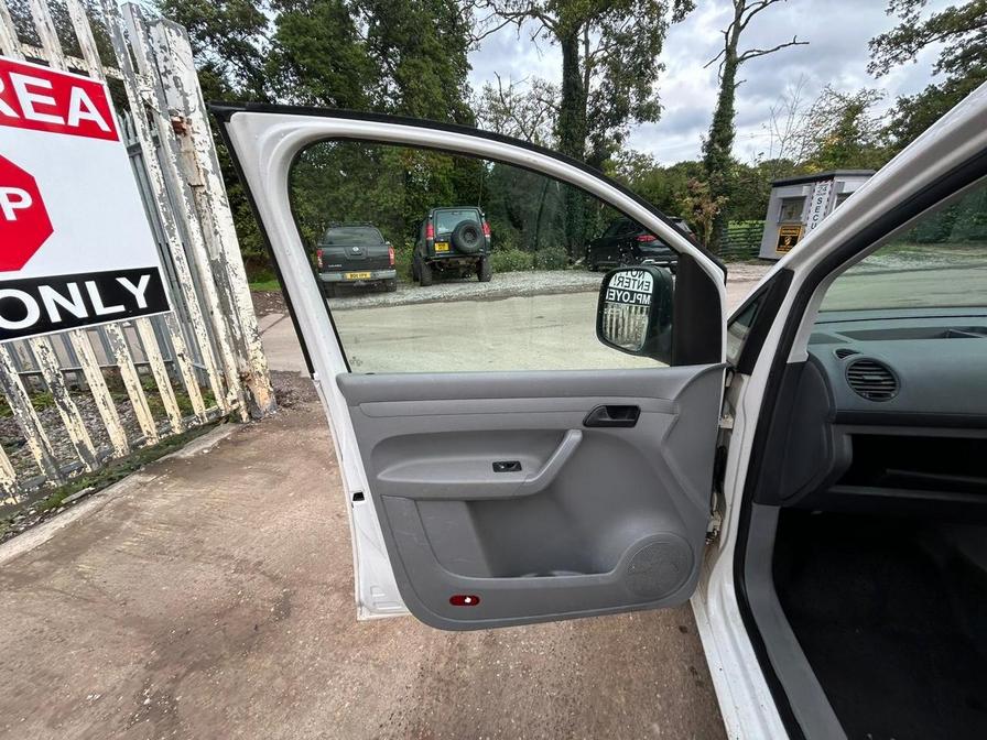 Used Volkswagen Caddy 2010 for sale - 76065882: Photo 7