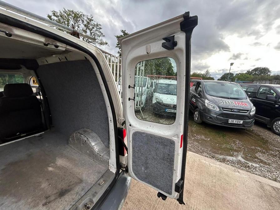 Used Volkswagen Caddy 2010 for sale - 76065882: Photo 9