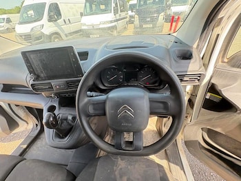 Used Citroen Berlingo 2020 for sale - 79287040: Photo