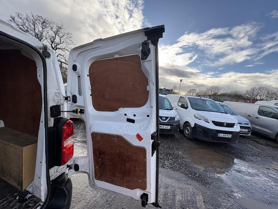 Used Vauxhall Vivaro 2020 for sale - 77526677: Photo 17