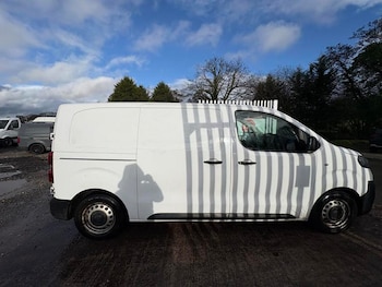 Used Vauxhall Vivaro 2020 for sale - 77526677: Photo