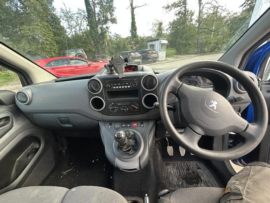 Used Peugeot Partner 2018 for sale - 76420770: Photo 17