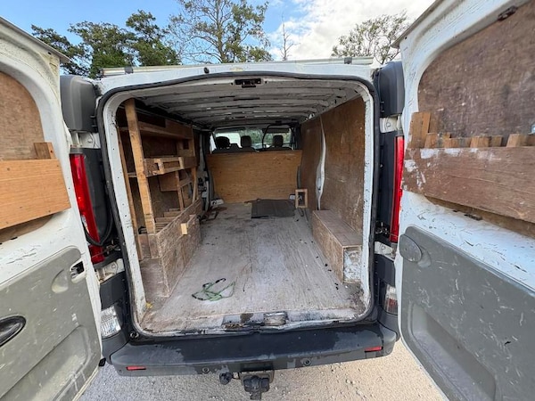 Used Vauxhall Vivaro 2010 for sale - 76100190: Photo 13