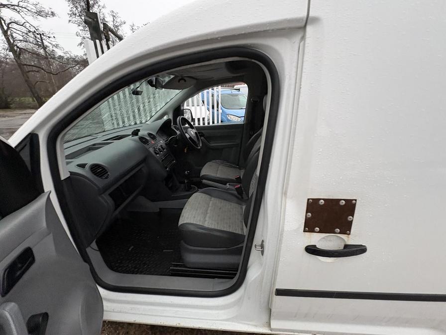 Used Volkswagen Caddy 2010 for sale - 77232732: Photo 15