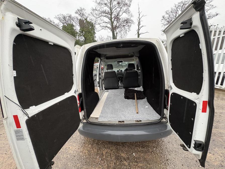 Used Volkswagen Caddy 2010 for sale - 77232732: Photo 9