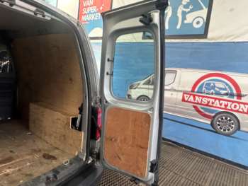 Used Volkswagen Caddy 2017 for sale - 74966722: Photo