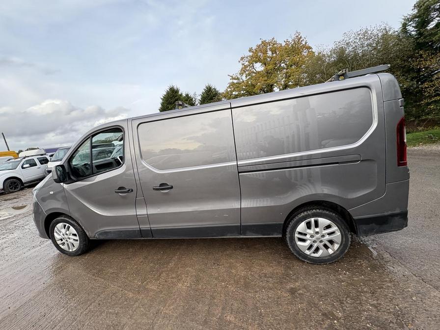 Used Renault Trafic 2017 for sale - 76410922: Photo 12